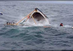 مصرع 10 أشخاص بانقلاب قارب قبالة سواحل الزوارة الليبية